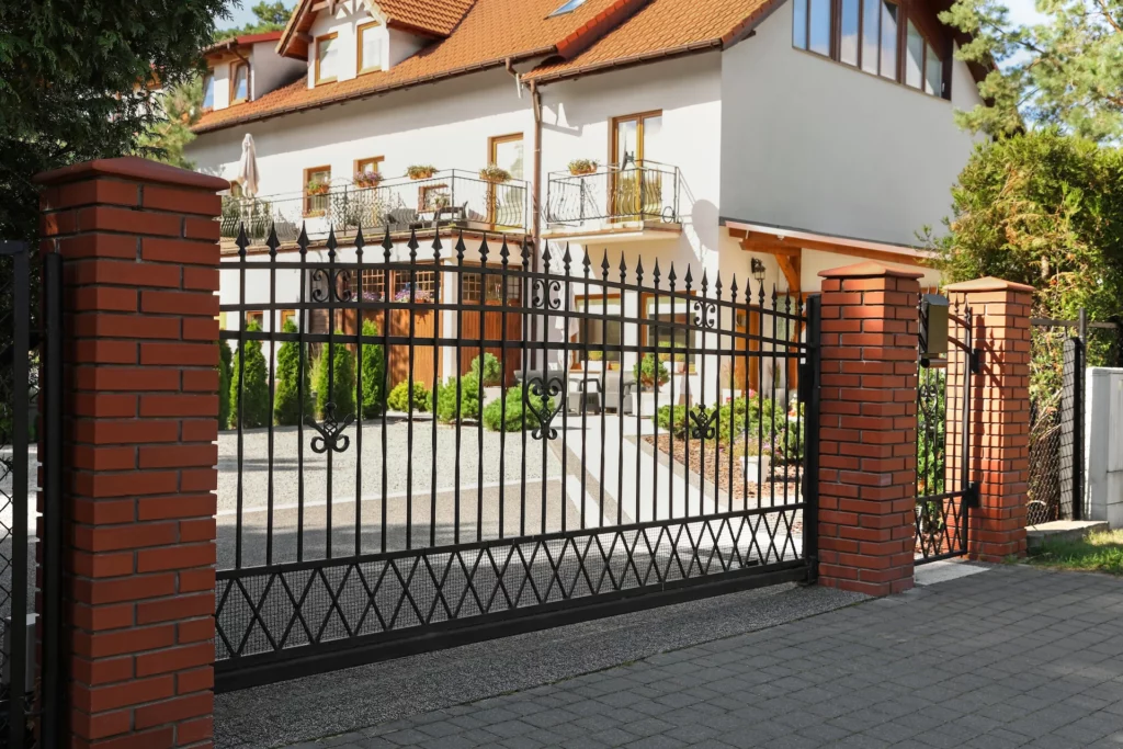 Metal Gates