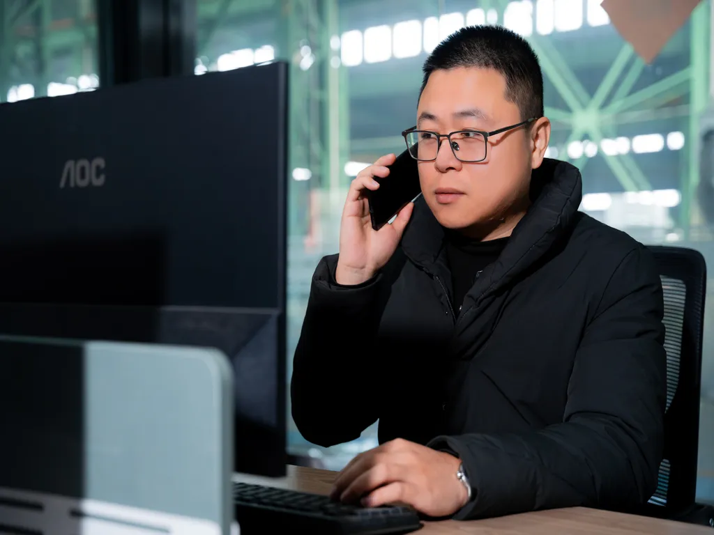 Answering Calls to Resolve Questions