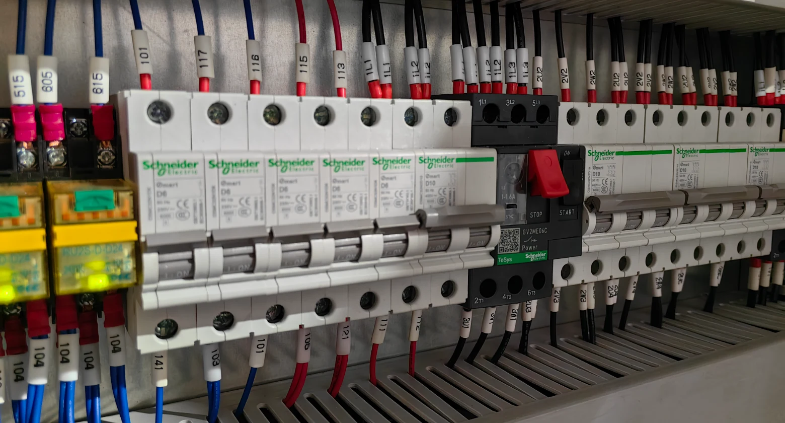 electric cabinet of press brake
