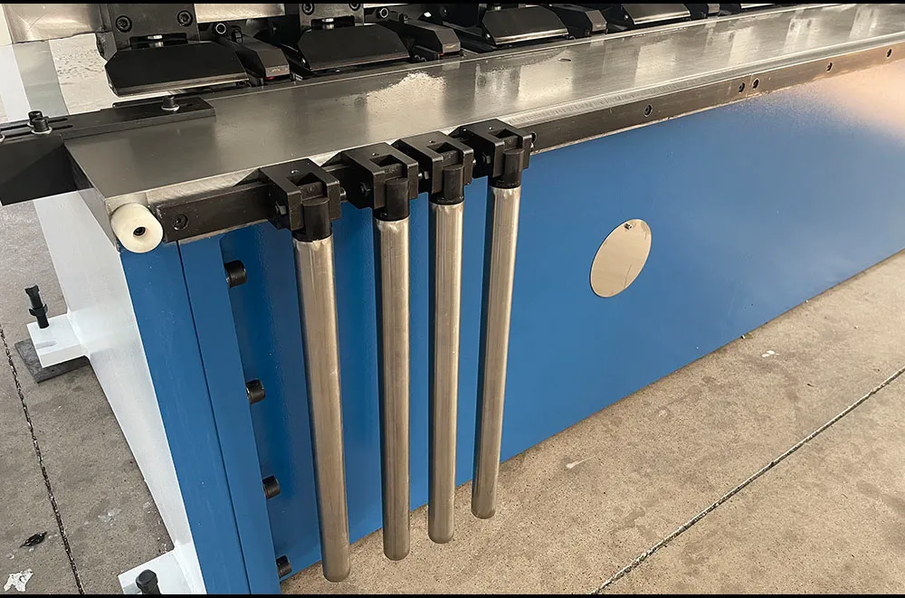 vertical v grooving machine worktable