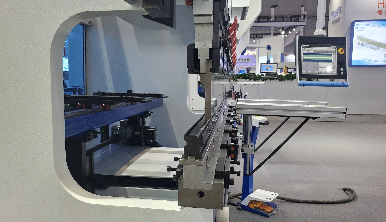 c frame of press brake