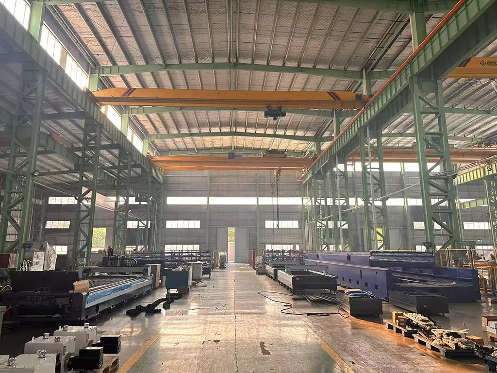 Fiber Laser cutting machine workshop