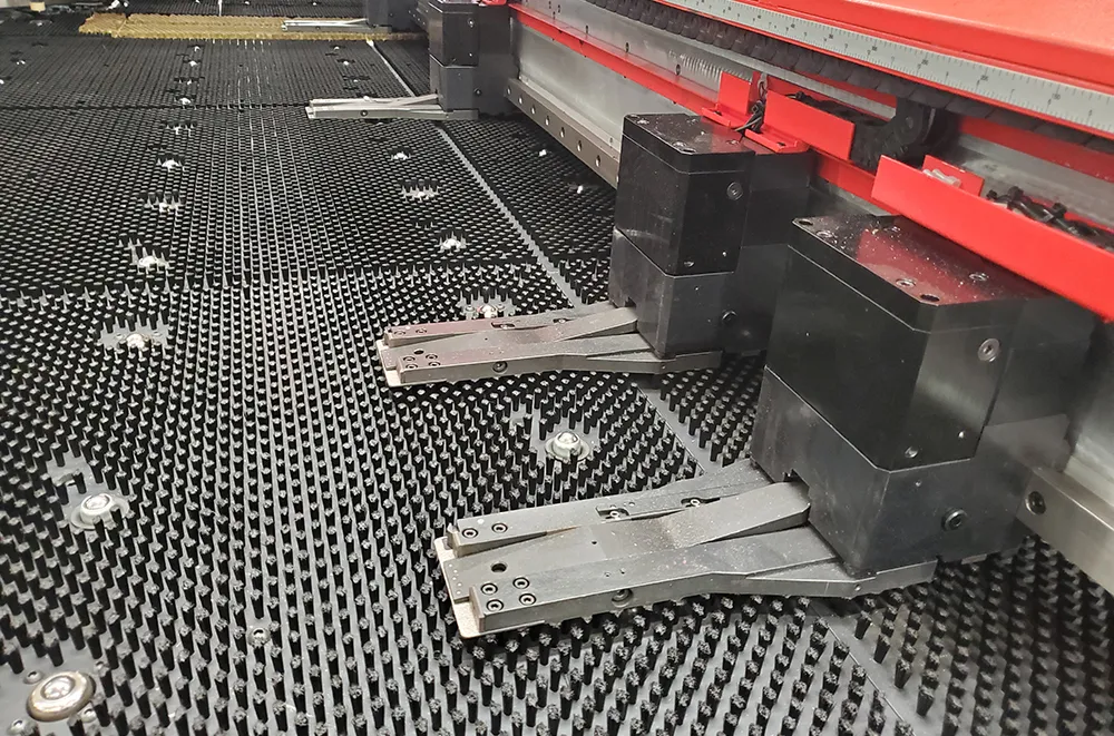 HPML turret punch and laser cutting combination machine