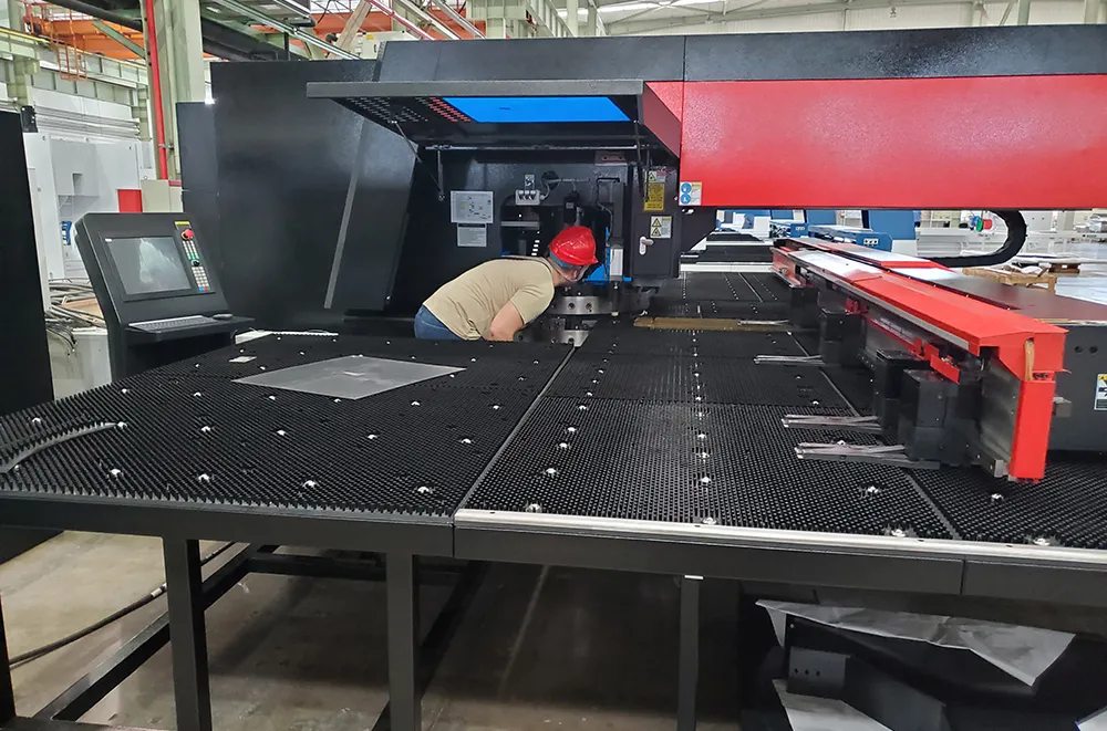 HPML turret punch and laser cutting combination machine